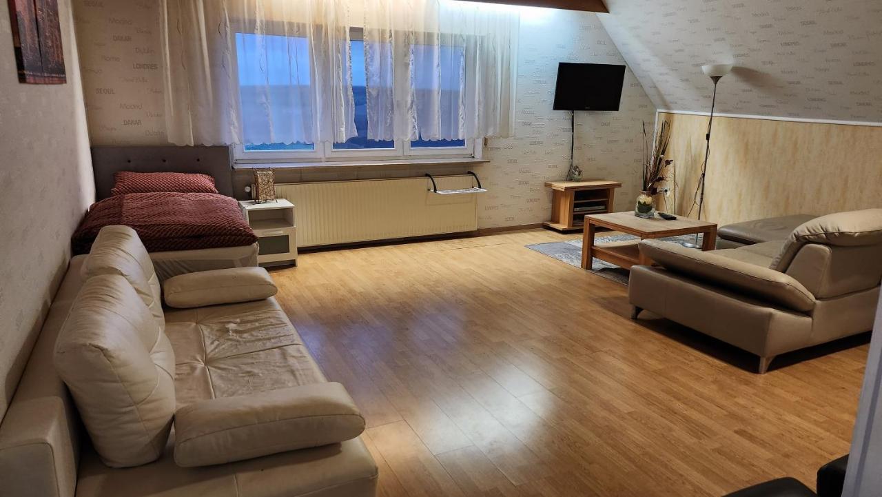 Monteurwohnung Ha-Wei -90 M2 Hangen-Weisheim 外观 照片